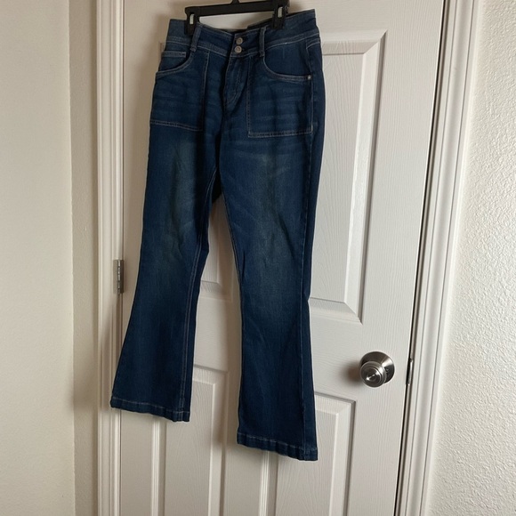 Copper flash petite mid-rise boot cut jeans Size 8P - Picture 9 of 9